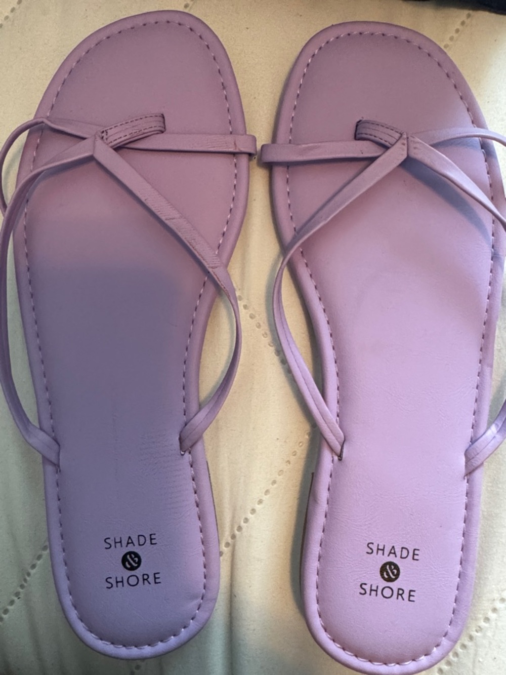 Shade & Shore Lavender Strappy Flat Sandals